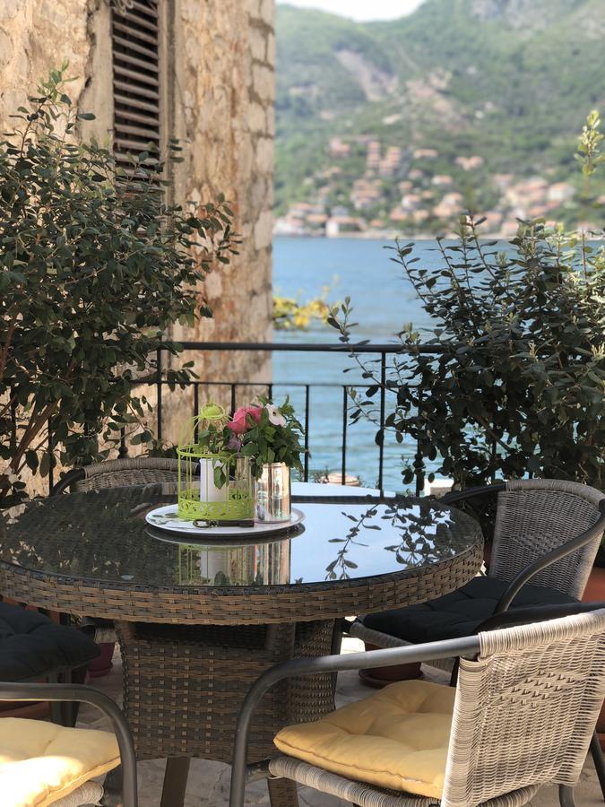 Apartment Oldhouse Vucinovic Tivat