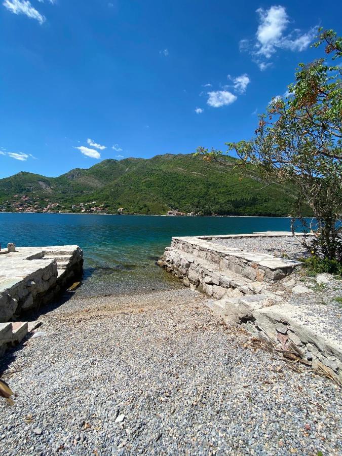 Apartment Oldhouse Vucinovic Tivat