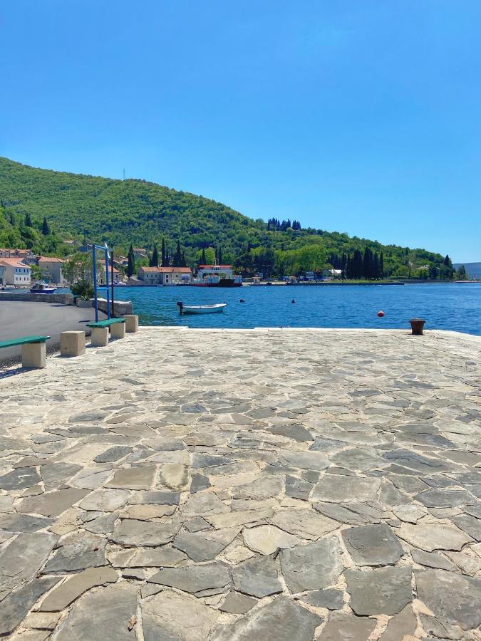 Apartment Oldhouse Vucinovic Tivat